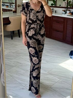 Novella Royale Jumpsuit in Black Dahlia